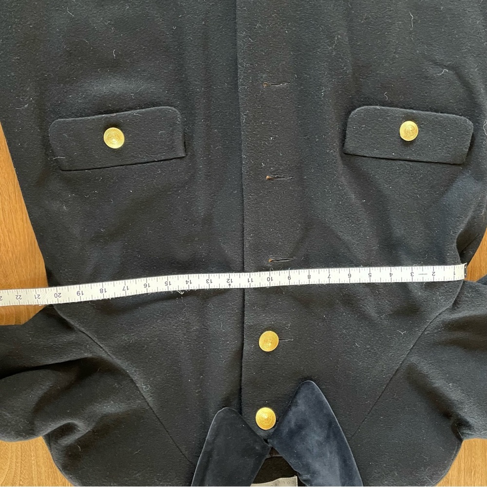 Stunning black wool coat size 12P - Picture 9 of 14